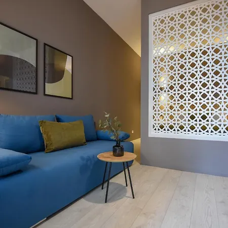 Apartment Honey, I'm Home. Sala Palatului Bucharest